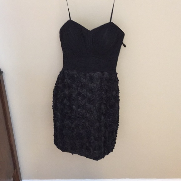 Black cocktail ruched textured rosettes strapless - Picture 7 of 7